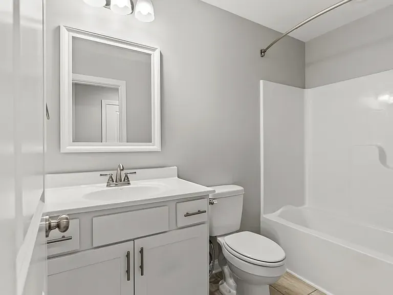 2011 Dolly Dr — Photo 6
