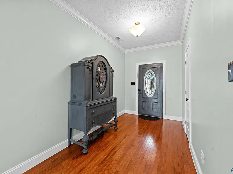 25850 Iron Gate Dr — Photo 6