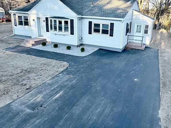 25 Saint Marie Street, Manchester, NH 03102-3830