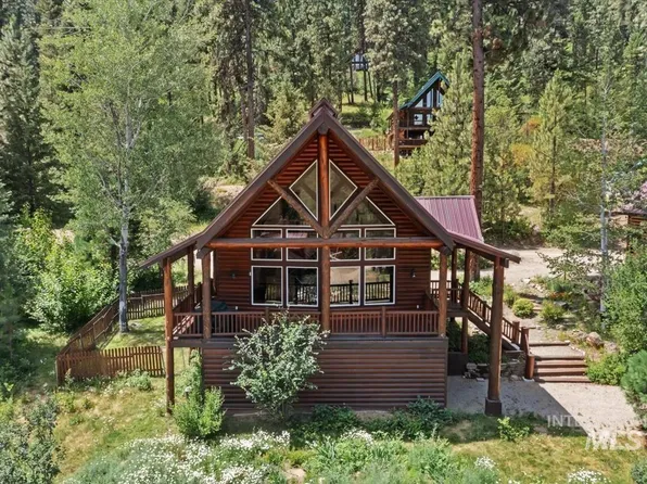 37 Star View Dr, Garden Valley, ID 83622