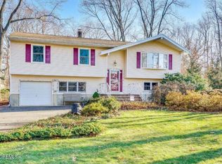 347 Brewers Bridge Rd, Jackson, NJ 08527