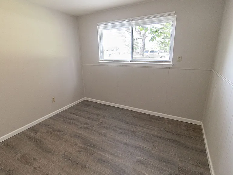 2812 Leeway Dr #1 — Photo 8