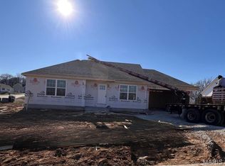 120 Lake Hollow Ct, Labadie, MO