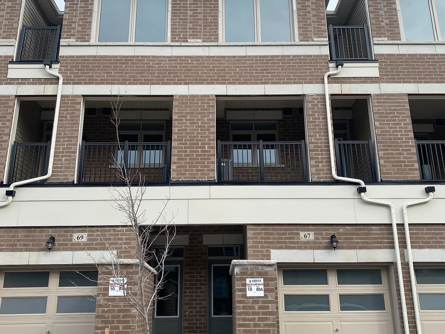 3 bed, $3,180 — Photo 1