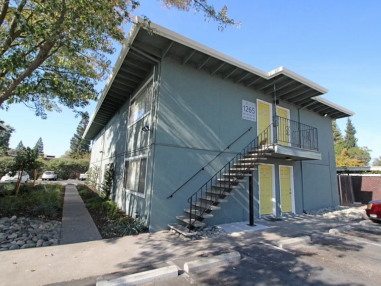 The Canopy | Exterior Community Building