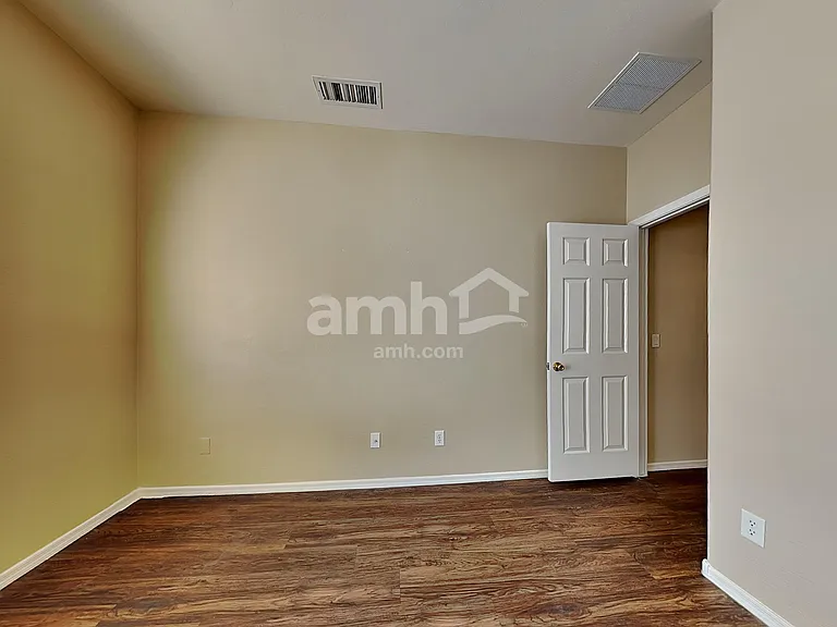 5526 W Pecan Rd — Photo 13