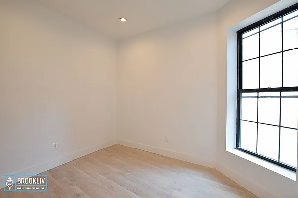 Rented by null | media 69