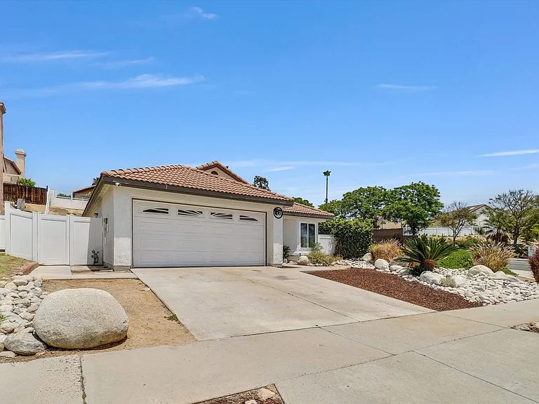 501 Roosevelt St — Photo 29