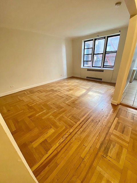 1st image of 256 Martine Ave #3J