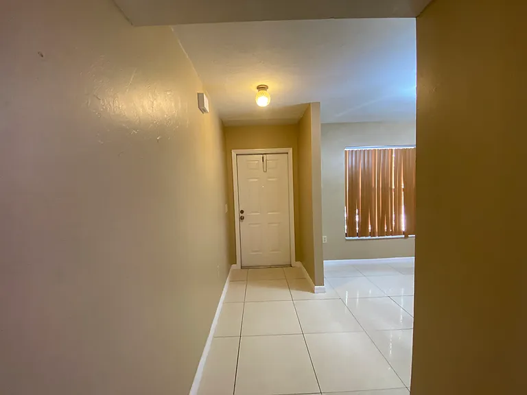 4302 Santa Barbara Blvd #9 — Photo 2