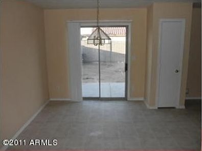 4th image of 622 W Jardin Dr