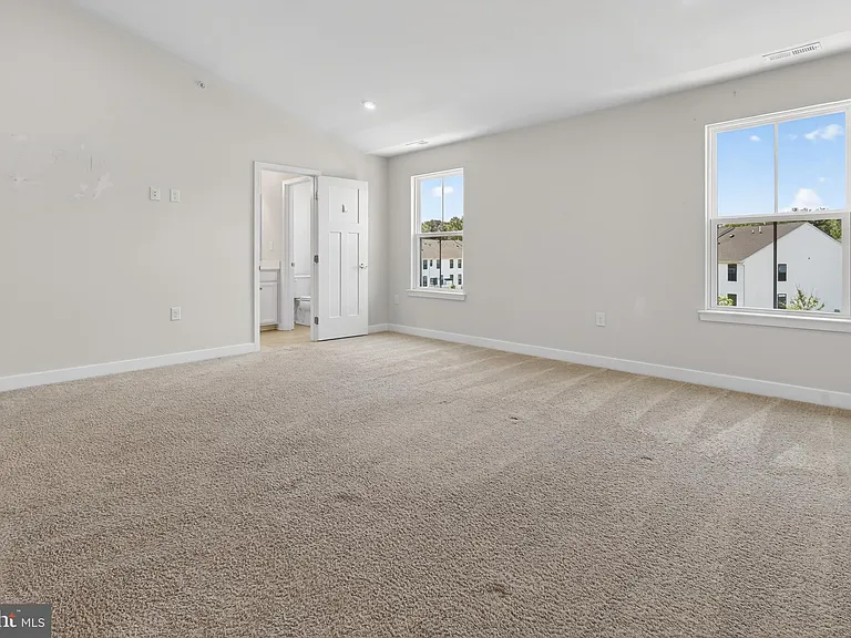 8005 Milltown Cir — Photo 28