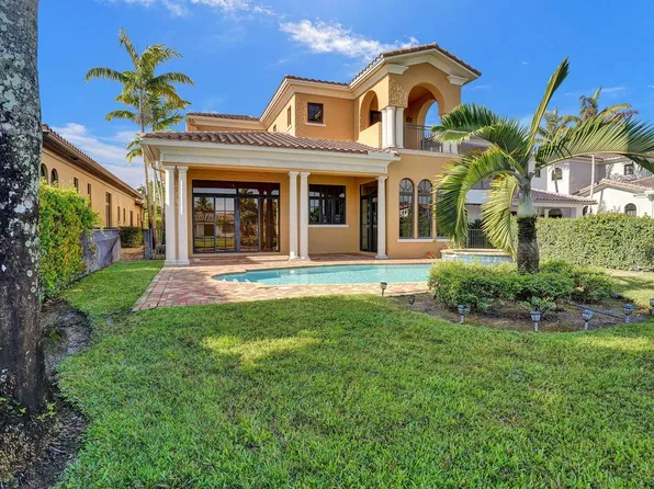 9571 Kenley Ct, Pompano Beach, FL 33076