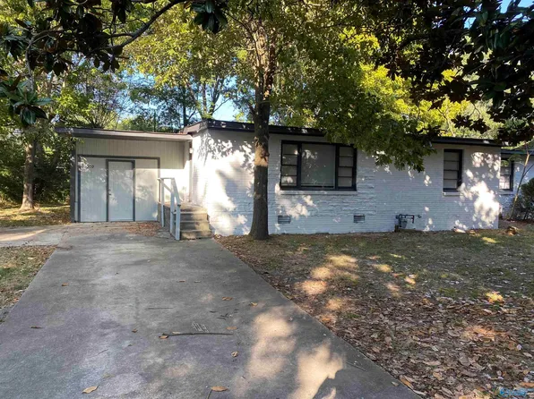 1009 Highland St, Athens, AL 35611
