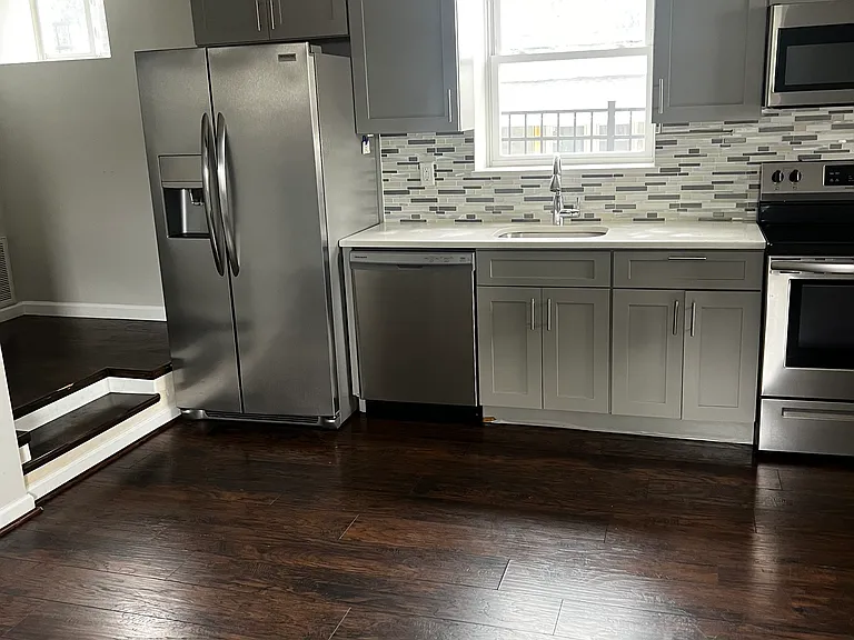 204 Baltimore Ave — Photo 12