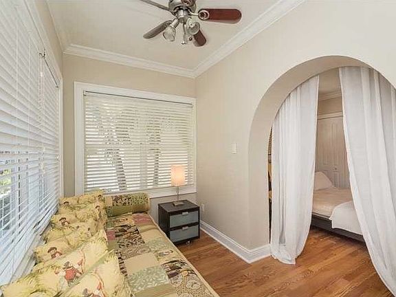2nd image of 221 Collins Ave