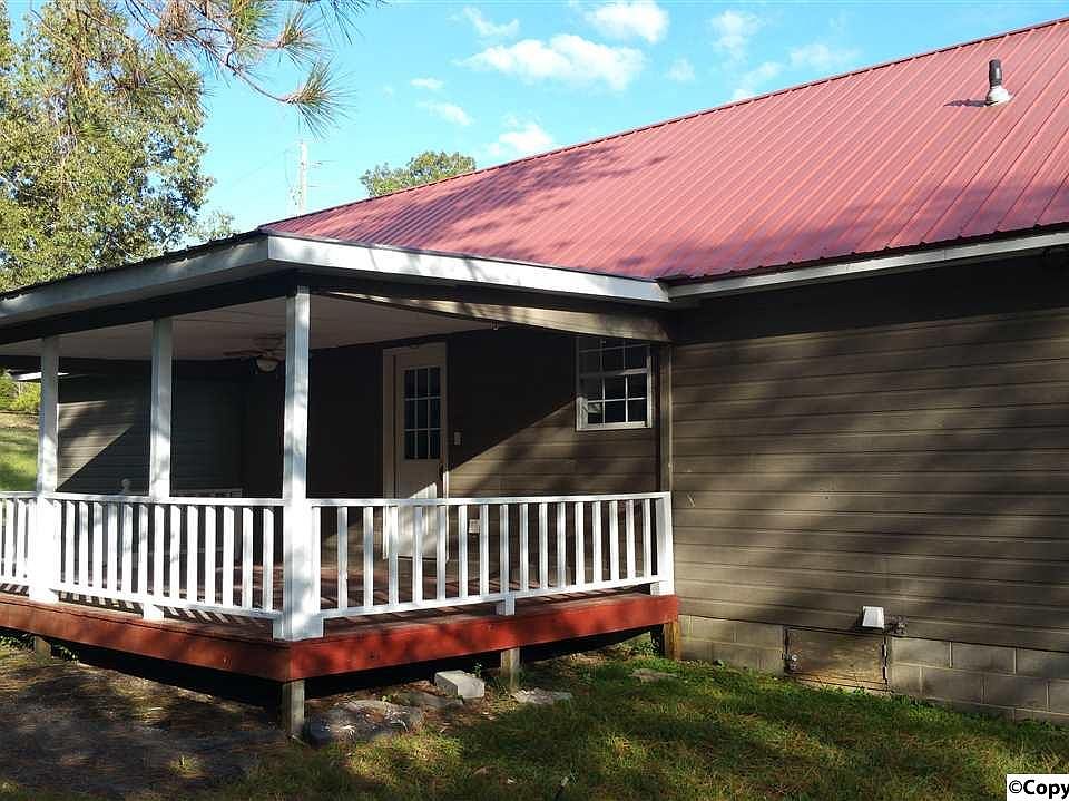 2nd image of 2075 Duck Springs Rd