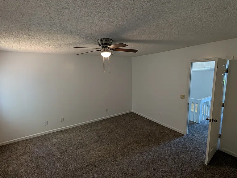 155 Candlebrook Dr — Photo 4