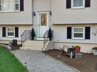 60 Illinois Ave, Bristol, CT 06010