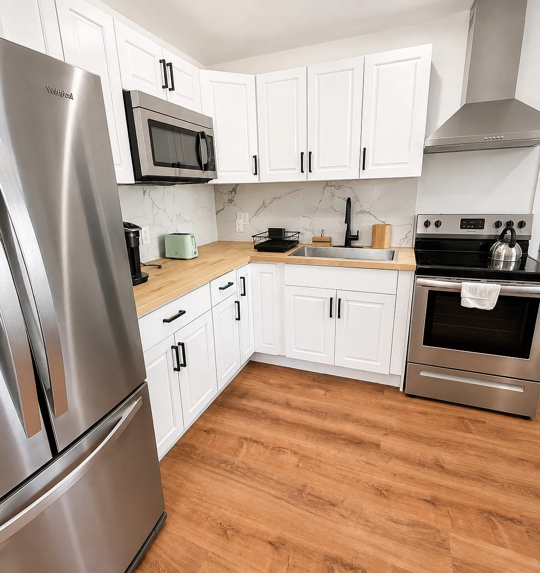1 bed, 914 sqft, $2,100 — Photo 1