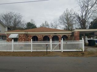 920 Hillsboro Dr, Charleston, SC 29407
