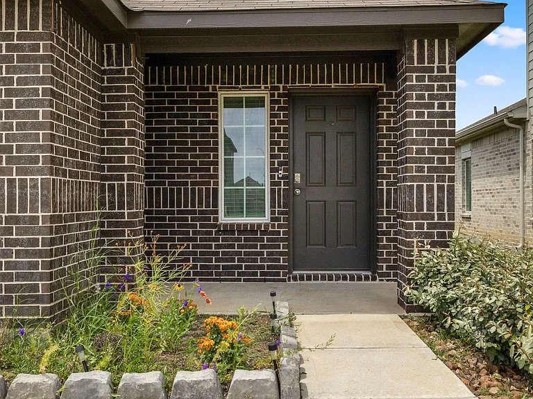 5451 Tuscany Hills Ln — Photo 4