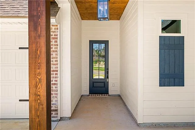 537 Feliciana Dr — Photo 4