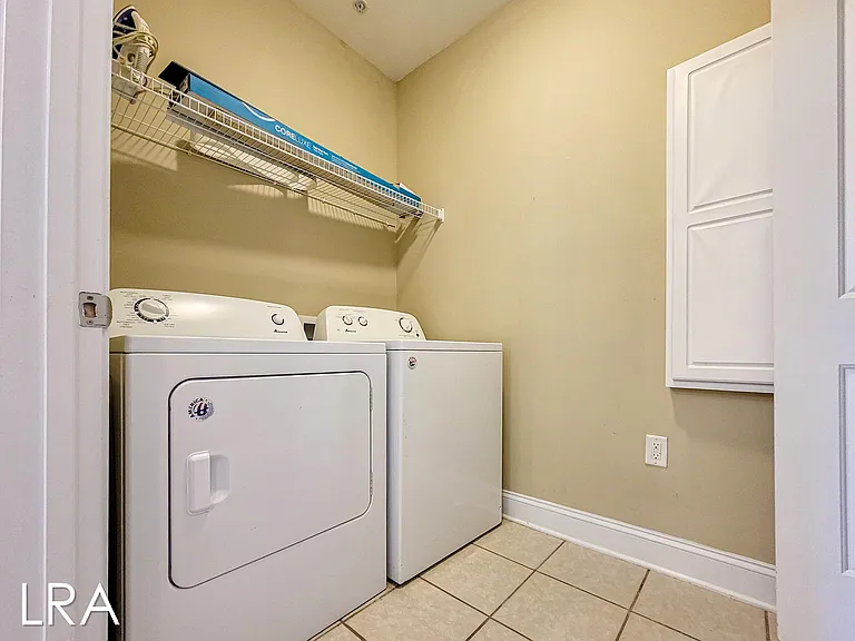 100 Gateway Dr #130 — Photo 8