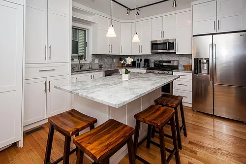 58 Willow Ave Photo 1