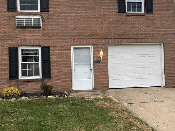 10238 Hess Mill Rd NE APT A, Bolivar, OH 44612