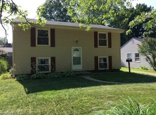 1948 Aberdeen Rd, Madison, OH 44057