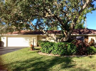 24 Crooked Ln, Naples, FL 34112