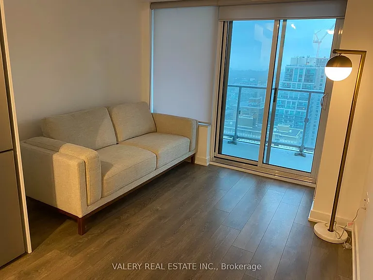 195 Redpath Ave #2205 — Photo 7