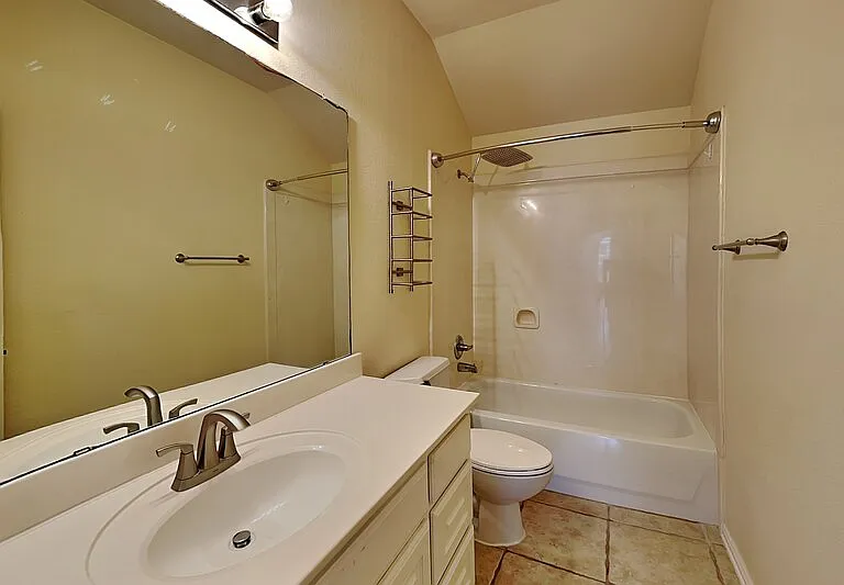 15748 Appaloosa Dr — Photo 15