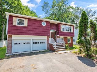 355 Durham Ave, Metuchen, NJ 08840