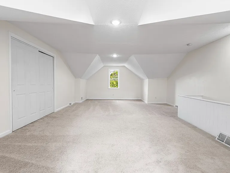 2116 Perrysville Ave — Photo 19