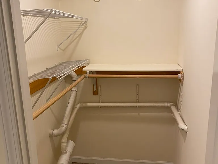 1221 W Nelson St #1F — Photo 14