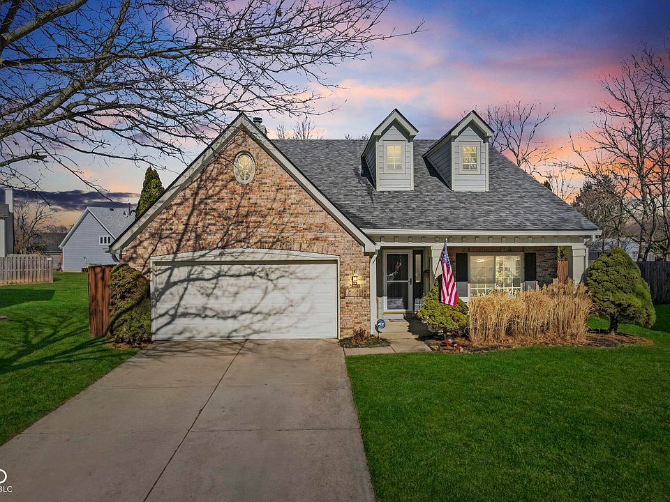 1st image of 8574 Woodstone Ct