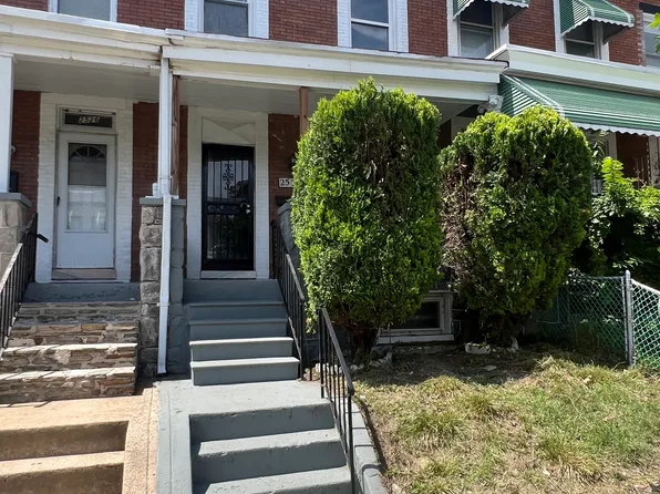 2528 Robb St, Baltimore, MD 21218