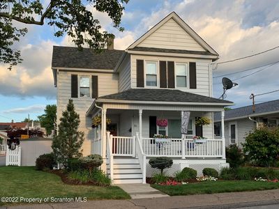 184 Coppernick St, Throop, PA, 18512