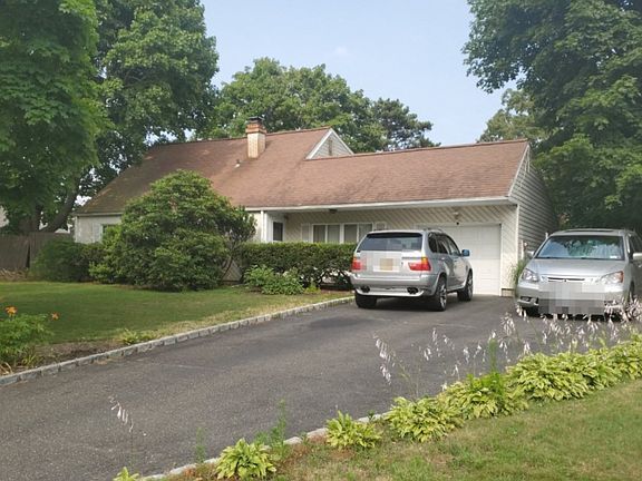 2nd image of 27 Lacebark Ln