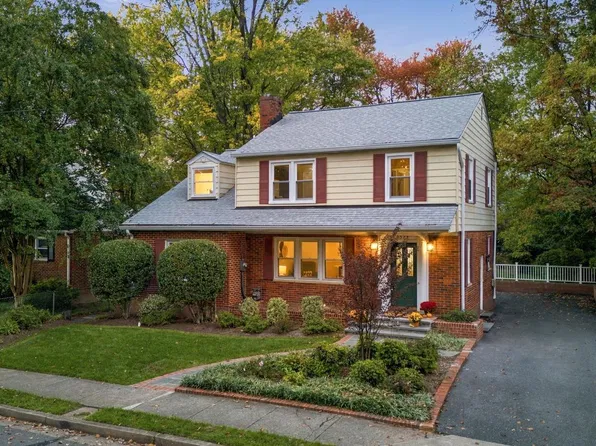 5529 Fairfax Dr, Arlington, VA 22205