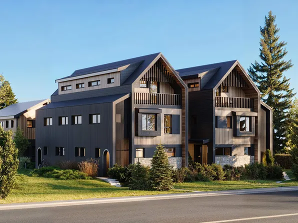 5034 Granville St #1, Vancouver, BC V6M 3B2