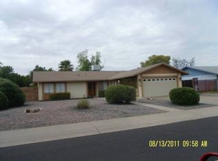 1067 E Greenway Dr, Tempe, AZ 85282