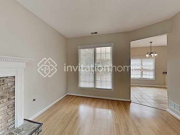 5th image of 7212 Meadow Gate Way
