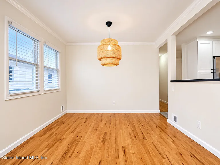 668 Sheldon Ave — Photo 15