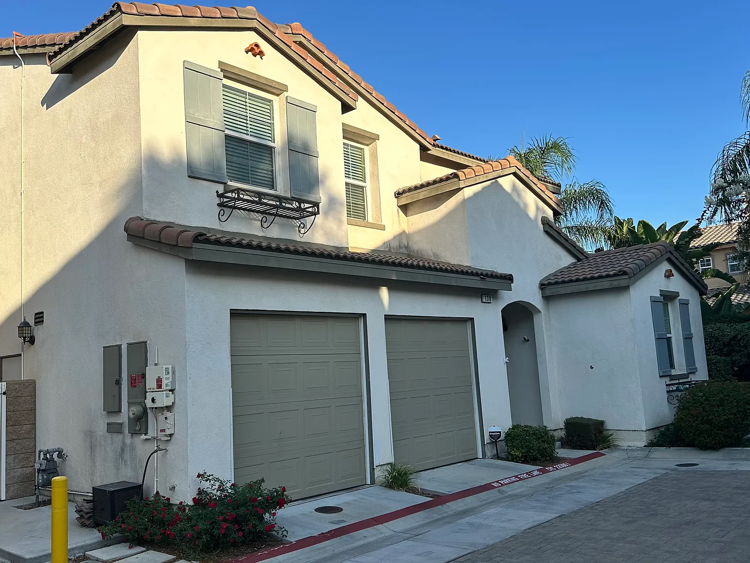 5 bed, 2445 sqft, $3,500 — Photo 1