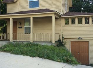 529 College Ave NE, Grand Rapids, MI 49503