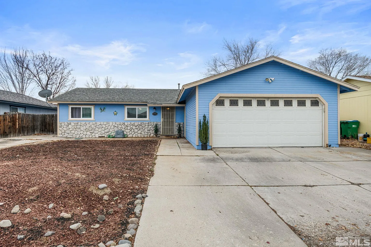 1447 Spooner Dr photo 1