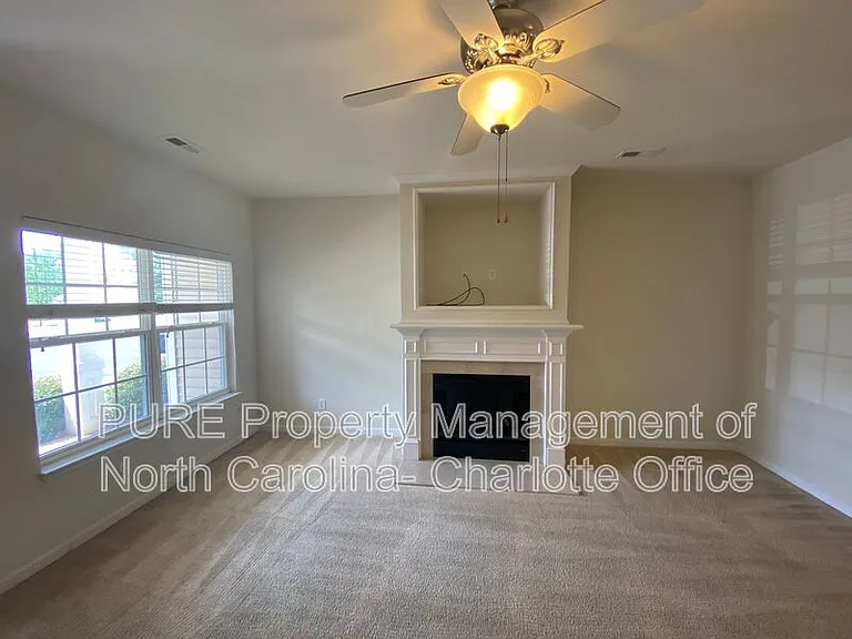 304 Hancock Union Ln — Photo 4